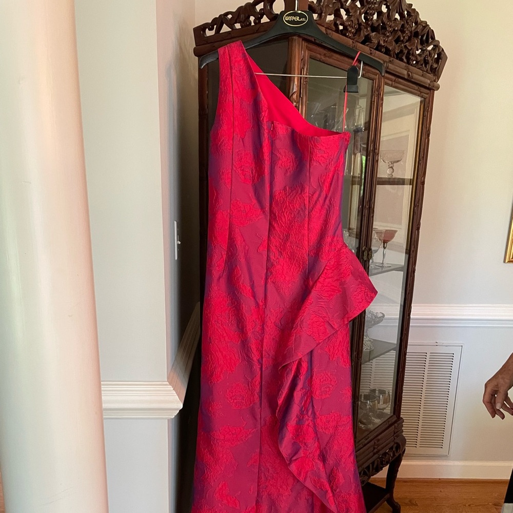 Teri Jon off shoulder elegant evening dress. Worn once.